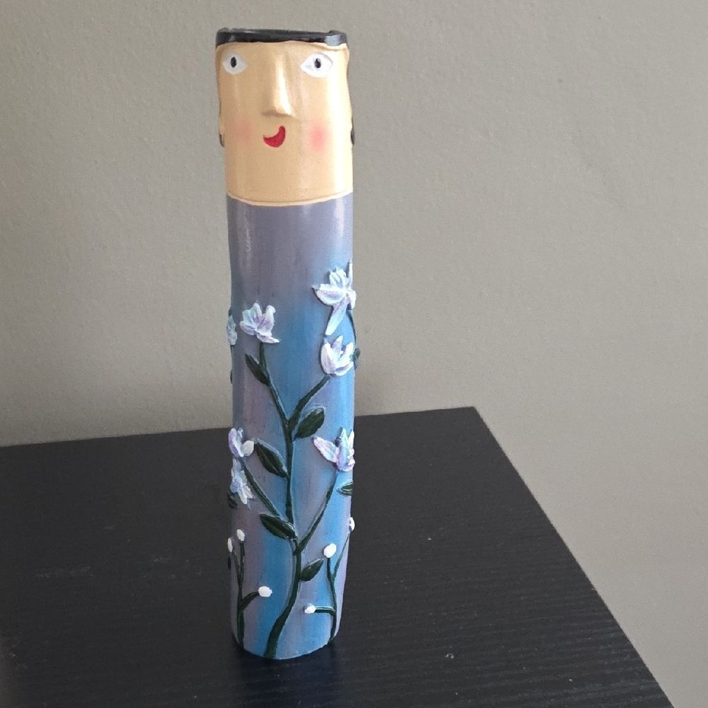 Hand-Painted Decorative Vases Set - Picture 4 of 7